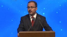 Bakan Kasapoğlu’ndan Nergiz Altıntaş ve Merve Cansu Demir’e tebrik