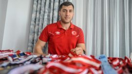 Beden eğitimi öğretmeni hentbolcu Romanya’ya transfer oldu
